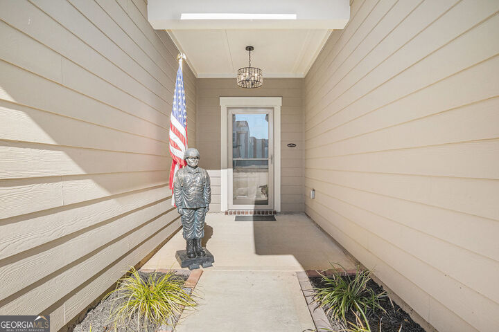 Property Photo:  609 Bentwater Way  GA 30548 