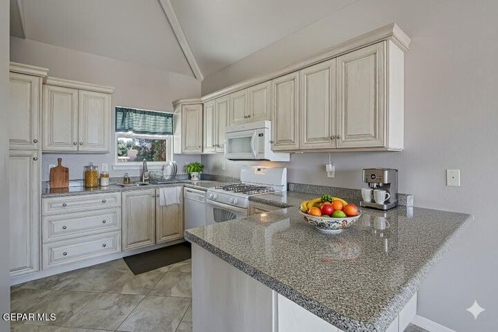 Property Photo:  6250 Escondido Drive  TX 79912 