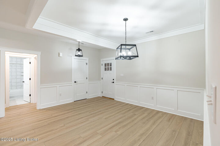 Property Photo:  73 Cherokee Dr  KY 40065 