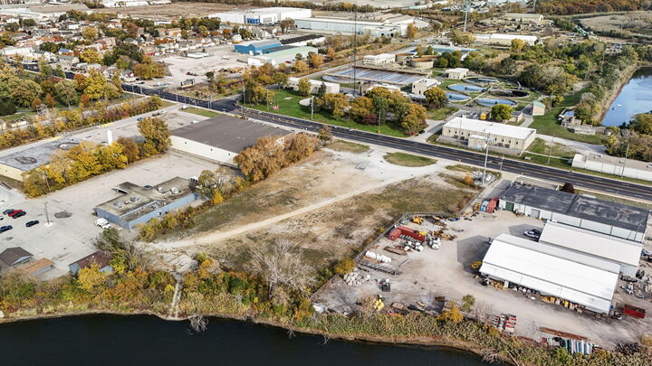 Property Photo: 5300 Indianapolis Blvd IN 46312