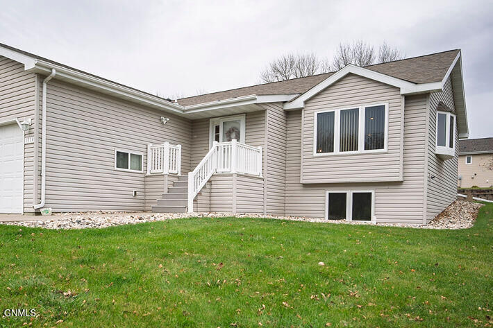 Property Photo: 1314 7th Avenue SW ND 58401