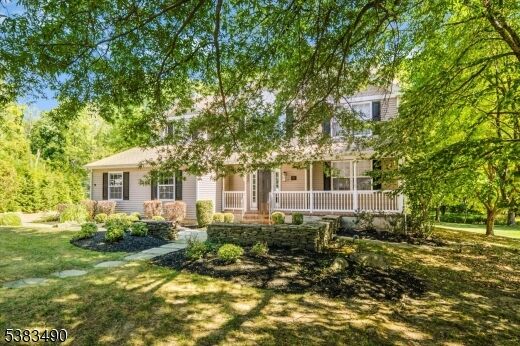 Property Photo:  18 Country Meadows Ln  NJ 07005 