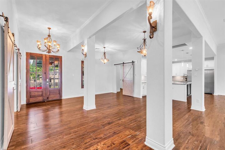 Property Photo: 17 Bellingham Court TX 77356