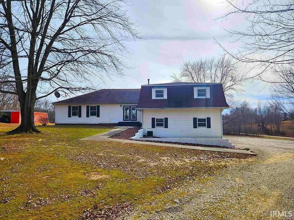 Property Photo:  2697 E 250 S Road  IN 47501 