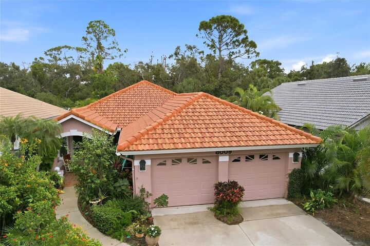 8009 Bobcat Circle  Sarasota FL 34238 photo
