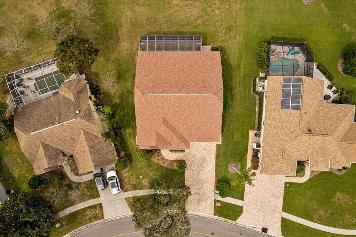 Property Photo: 6741 Northlake Drive FL 33542