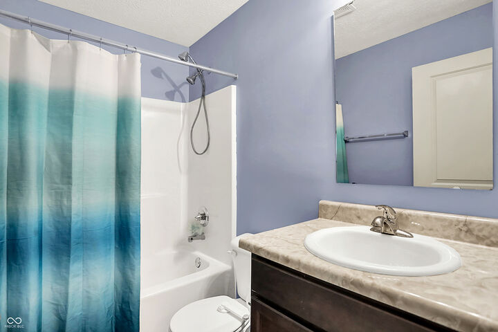 Property Photo: 6406 Pinebark Place IN 46217