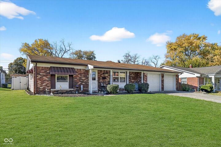 Property Photo: 3162 Ashway Drive IN 46224