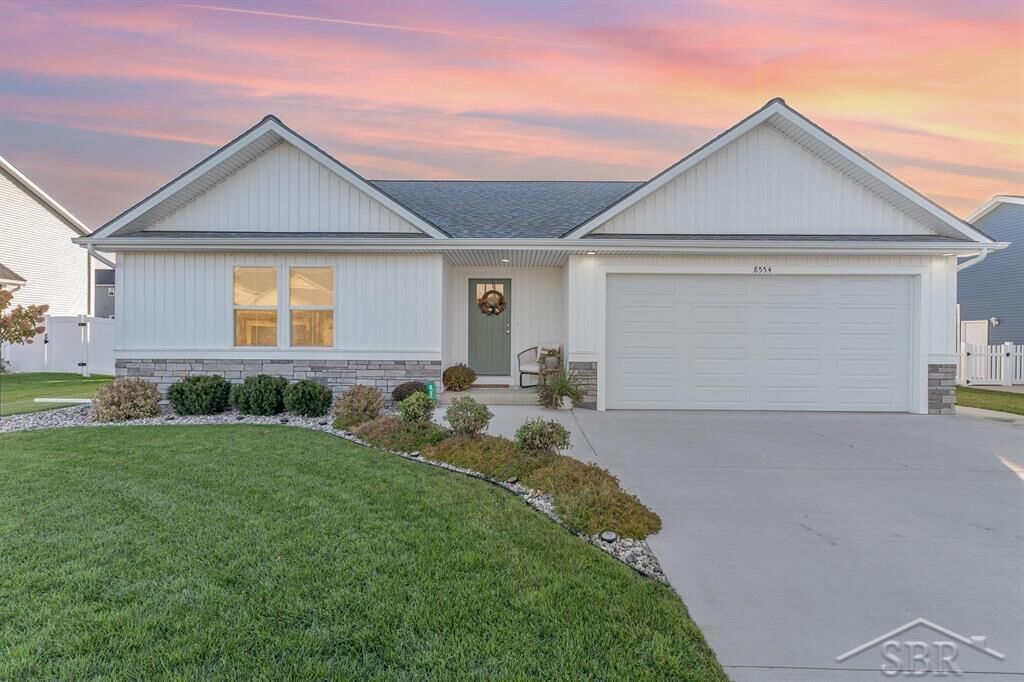 Property Photo: 8554 Oakhill Drive MI 48623