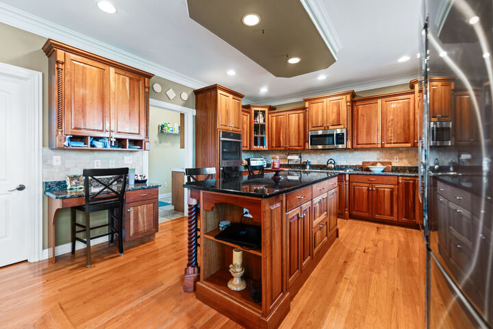 Property Photo: 3N943 Ralph Waldo Emerson Lane IL 60175