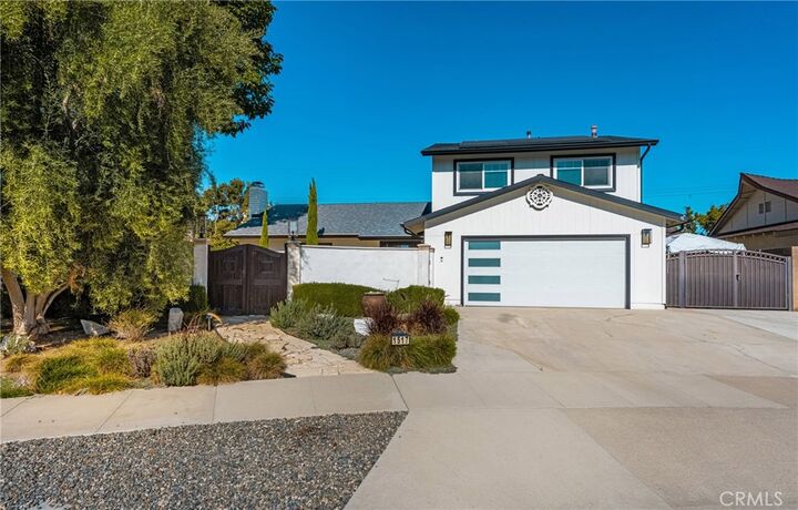 1517 E San Alto  Orange CA 92865 photo