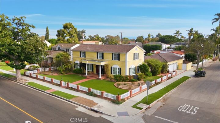 Property Photo:  800 Santiago  CA 90804 