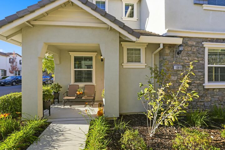 Property Photo:  10818 Portico Circle  CA 95670 