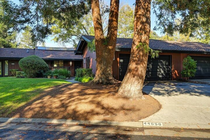 44656 Garden Court  El Macero CA 95618 photo