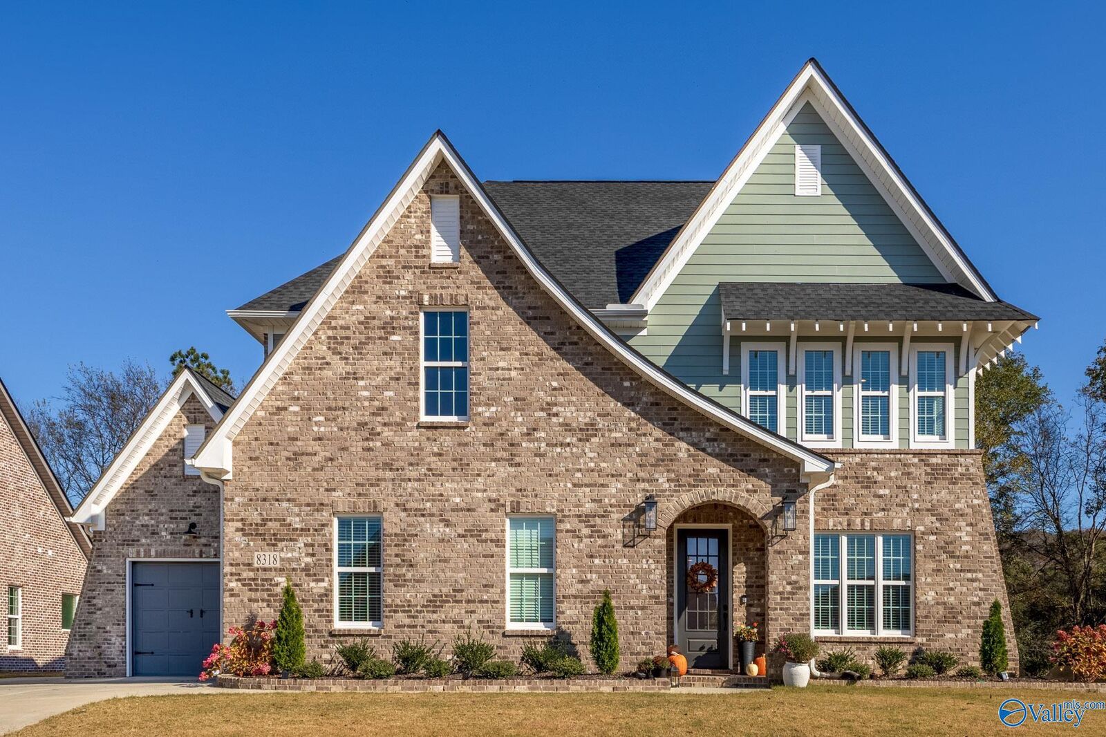 Property Photo:  8318 Grayback Boulevard  AL 35763 