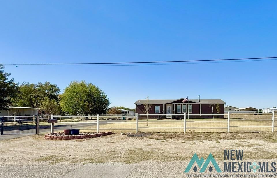 Property Photo: 1411 Tokay Avenue NM 88220
