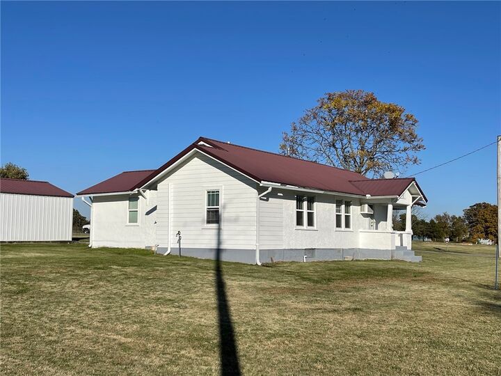 Property Photo: 14 County Road 433 AR 72616