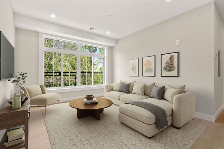 Property Photo:  7 Cross St 306  MA 01887 