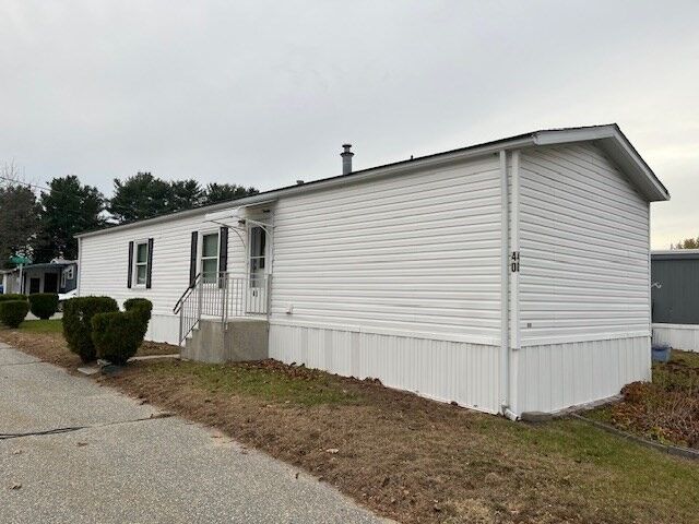 Property Photo:  735 Memorial Drive 40  MA 01020 