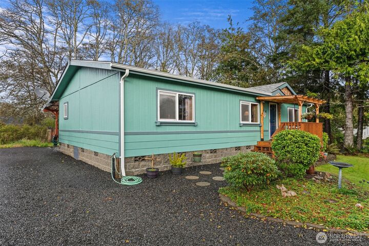 Property Photo: 864 Hart Street WA 98547