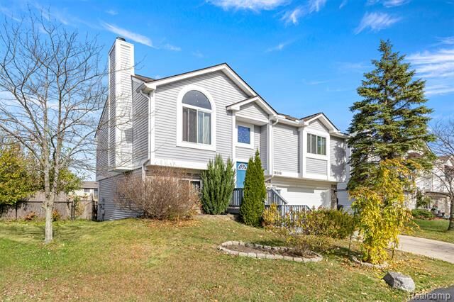 Property Photo: 38560 Nellie Lane MI 48186