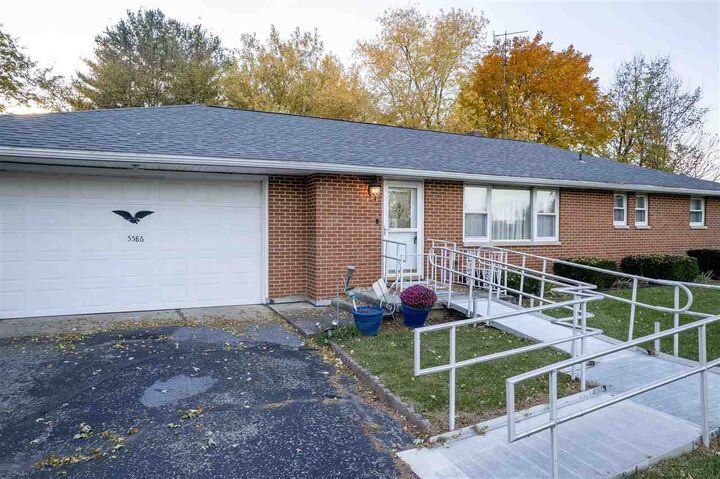 Property Photo: 5586 US 27 IN 47374