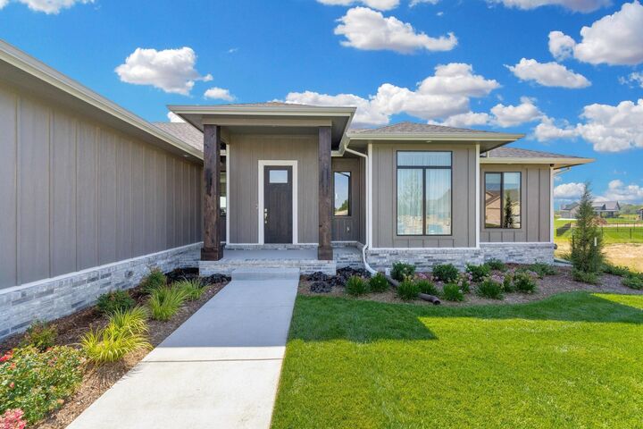 Property Photo:  9657 W Cedar Ln  KS 67101 