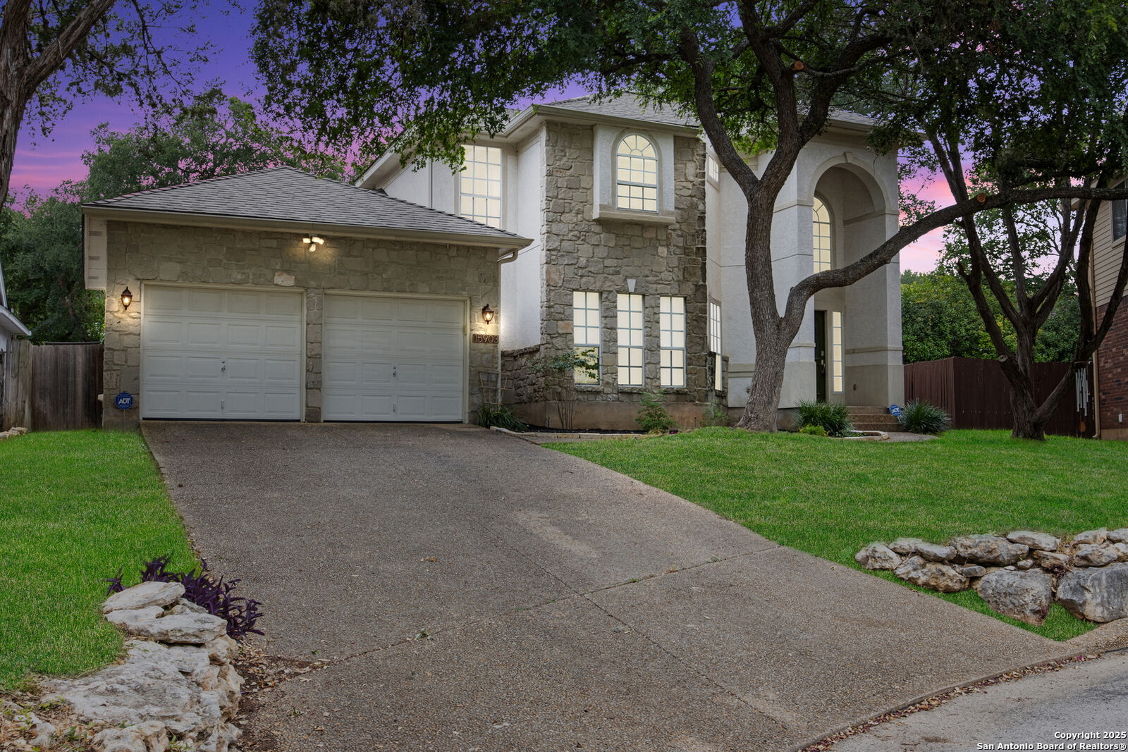 Property Photo:  15903 Lofty Heights  TX 78232 