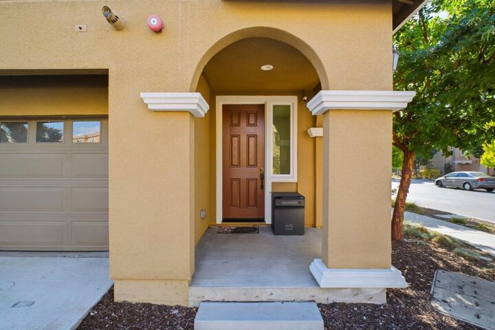 Property Photo: 5724 Pandorea Terrace CA 94560