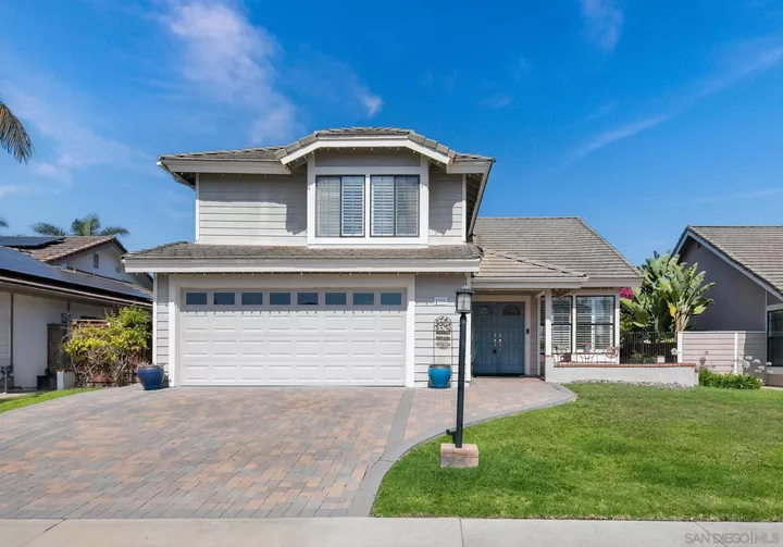 Property Photo:  1705 Hawk View Dr  CA 92024 