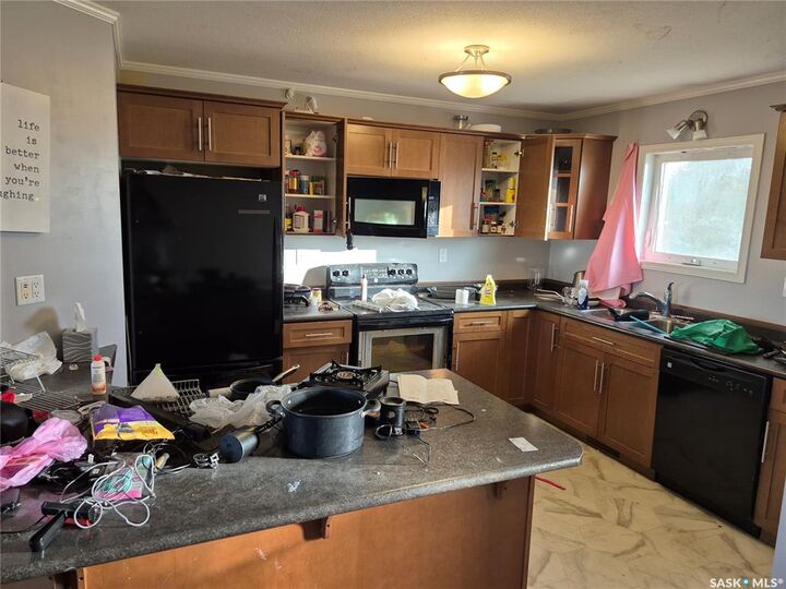 Property Photo: 1303 Richardson Road 510 SK S7R 0L1