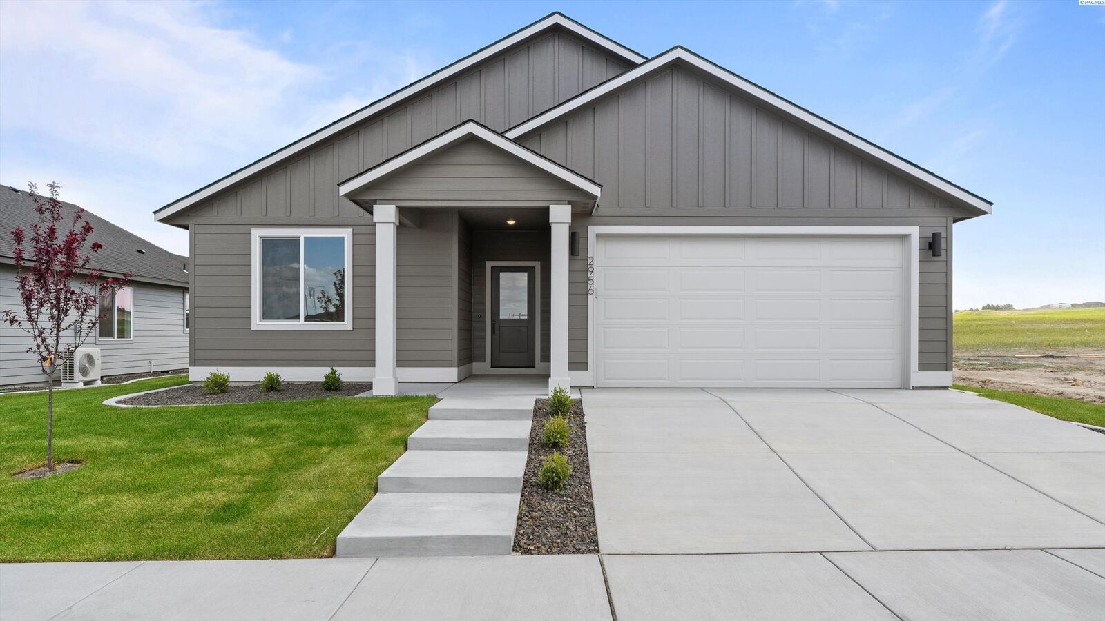 Property Photo:  2956 Tarragon Avenue  WA 99352 