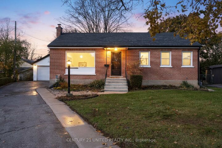 821 Schneider Place  Peterborough ON K9H 5S6 photo