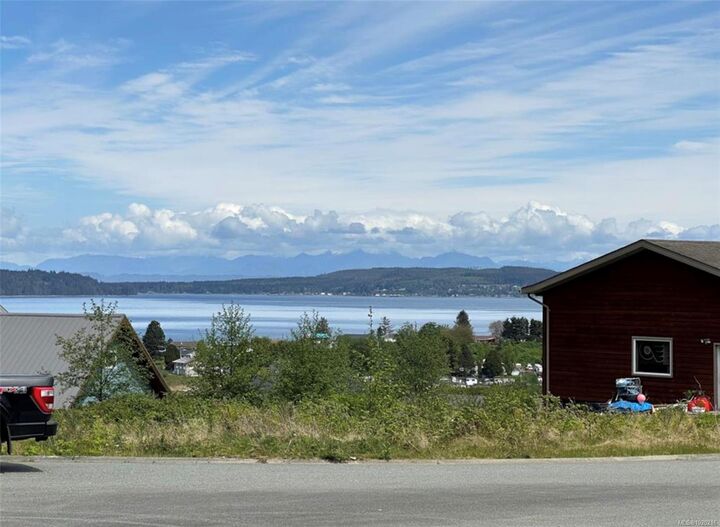 Property Photo: 1871 Jensen Pl BC V0N 2R0