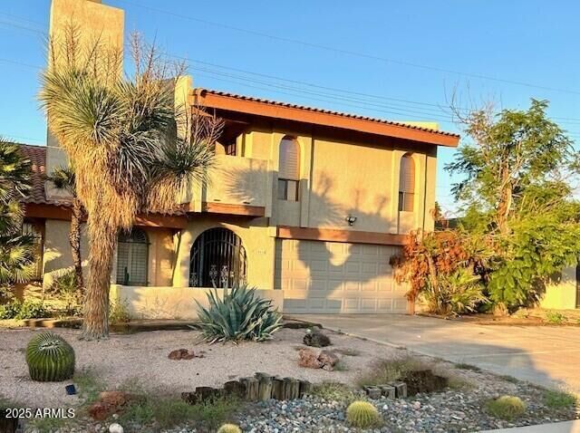 Property Photo: 5518 E Roanoke Avenue AZ 85008