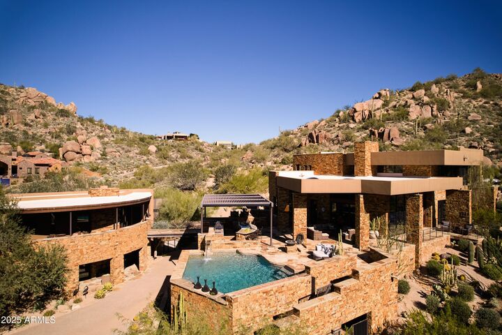 Property Photo:  11225 E Whispering Ridge Way  AZ 85255 