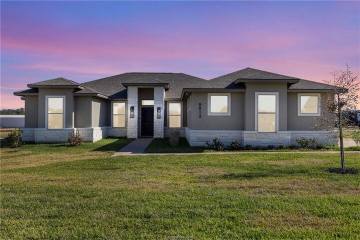 Property Photo: 6512 Agave Court TX 77808