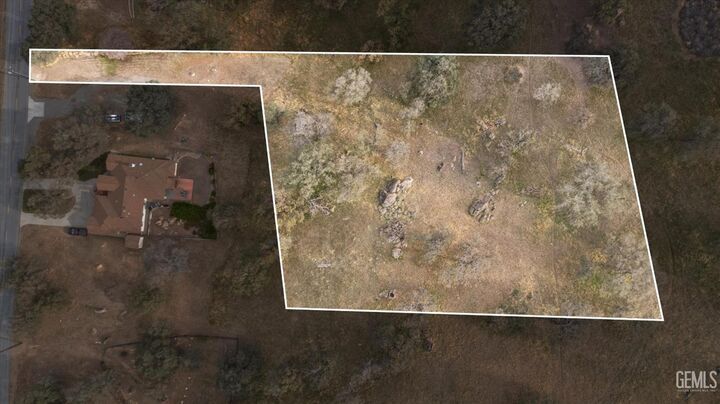 Property Photo:  0 San Joaquin Dr.  CA 93561 