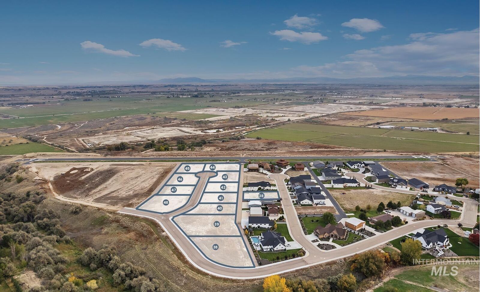 Property Photo: Beechcraft Cir ID 83626