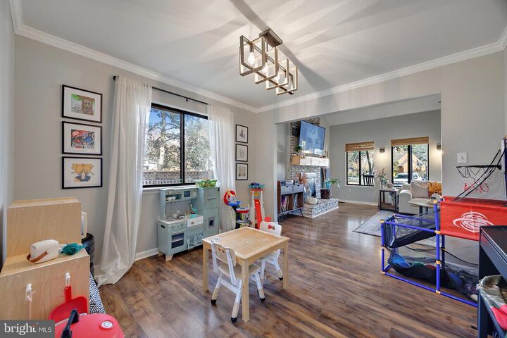 Property Photo:  388 Wilett Court  MD 21146 