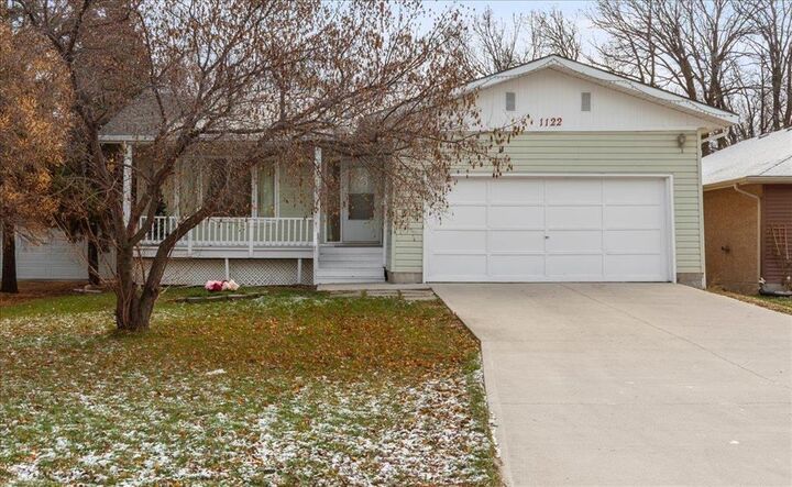 1122 Lee Boulevard  Winnipeg MB R3T 2P4 photo