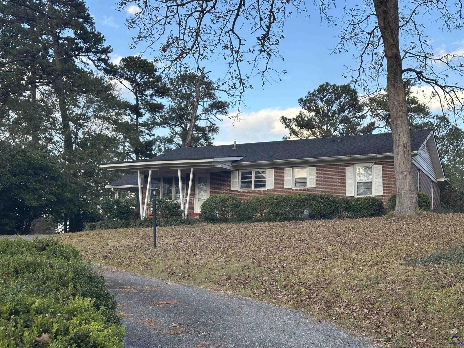 Property Photo: 2526 Old Holton Road GA 31204