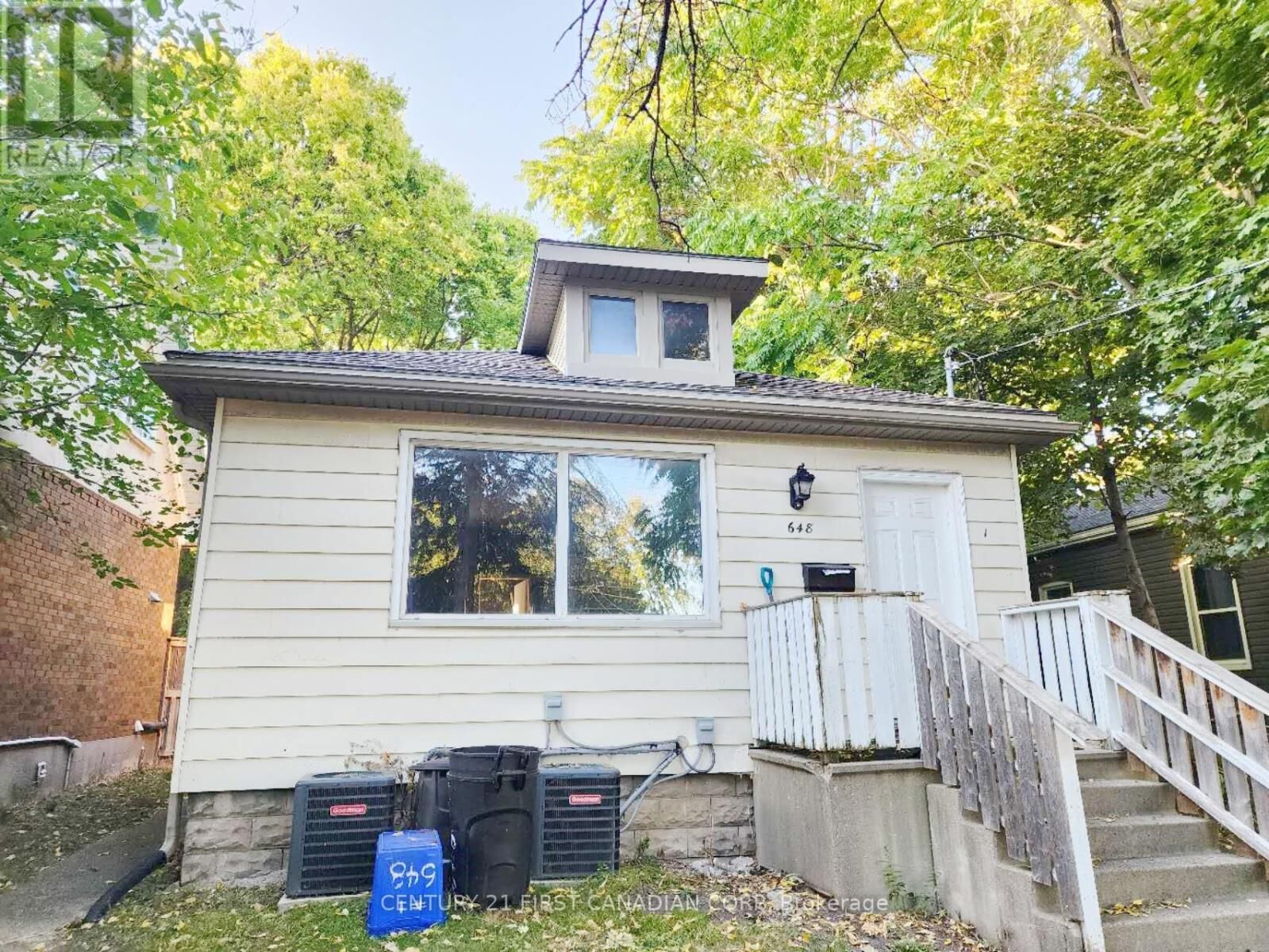 Photo de la propriété:  648 Oxford Street East Unit 1  ON N5Y 3J4 