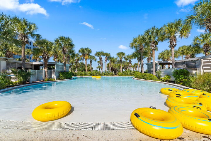 Property Photo: 1322 SE Miracle Strip Parkway L08 FL 32548