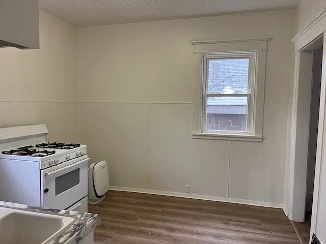 Property Photo:  521 Raspberry Street  PA 16507 