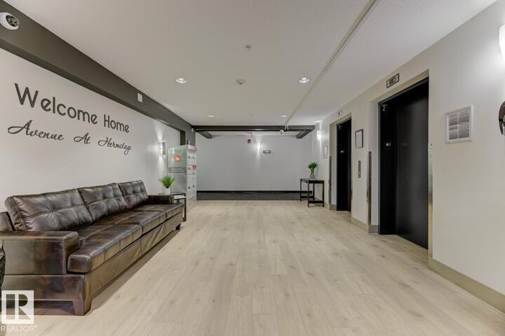 Property Photo:  1196 Hyndman Rd NW  AB T5A 0P8 