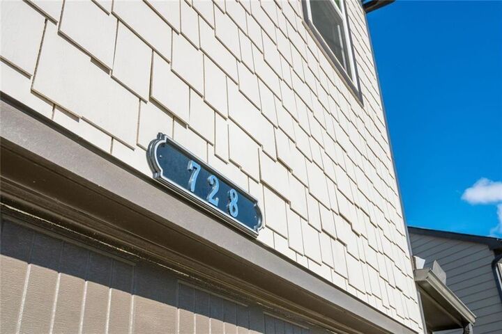 Property Photo: 728 Rhone Street GA 30041