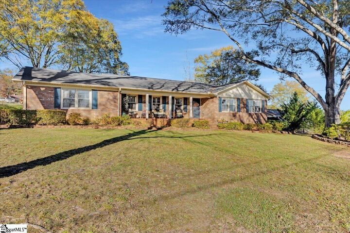 Property Photo: 104 Carolina Avenue SC 29640