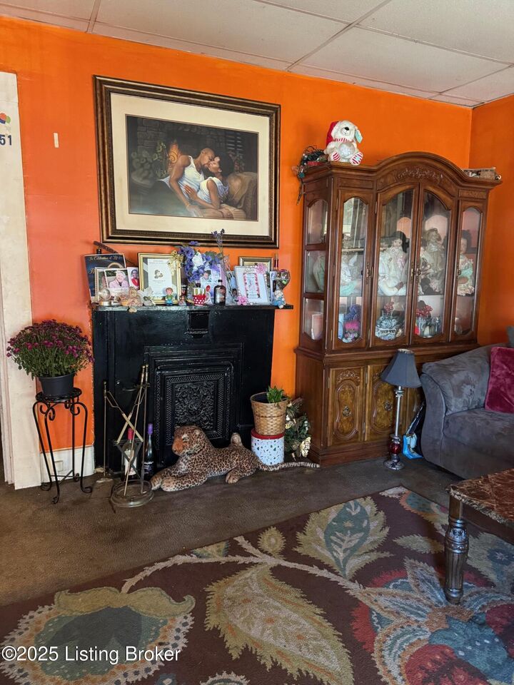 Property Photo: 363 N 27th St KY 40212