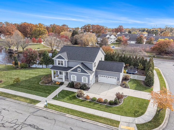 753 Mill Crossing  Valparaiso IN 46385 photo